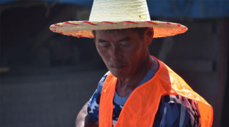 堅守的魅力！金環(huán)電器致敬每一位炎炎夏日下的勞動者！