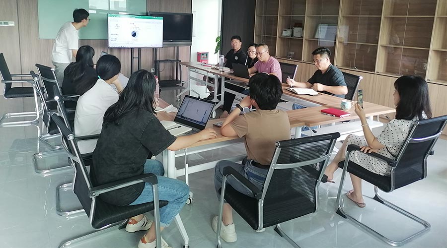 勤練“內(nèi)功”！金環(huán)電器銷售部門開(kāi)展產(chǎn)品知識(shí)培訓(xùn)