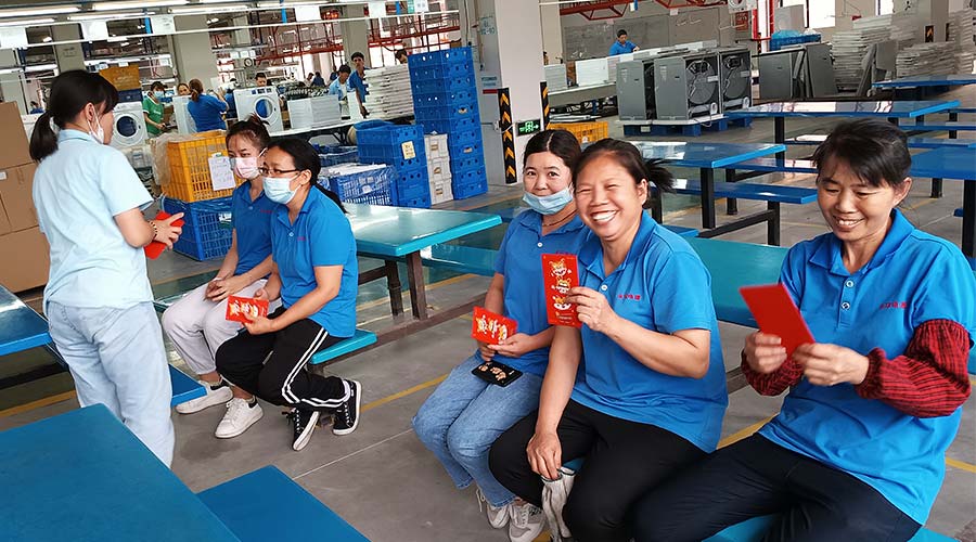 傳遞溫暖 分享快樂(lè)！金環(huán)電器給員工送上生日祝福