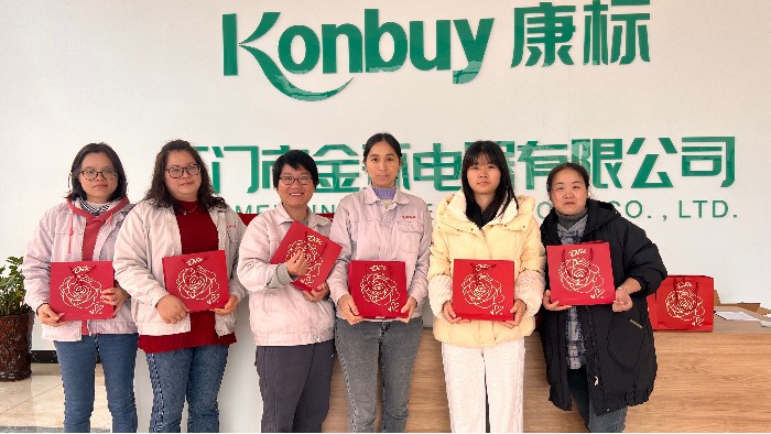 婦女節(jié)，溫暖每一顆心