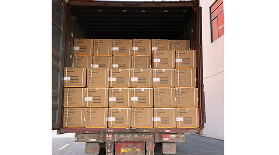 國內(nèi)知名品牌客戶裝柜完畢！順利發(fā)貨！